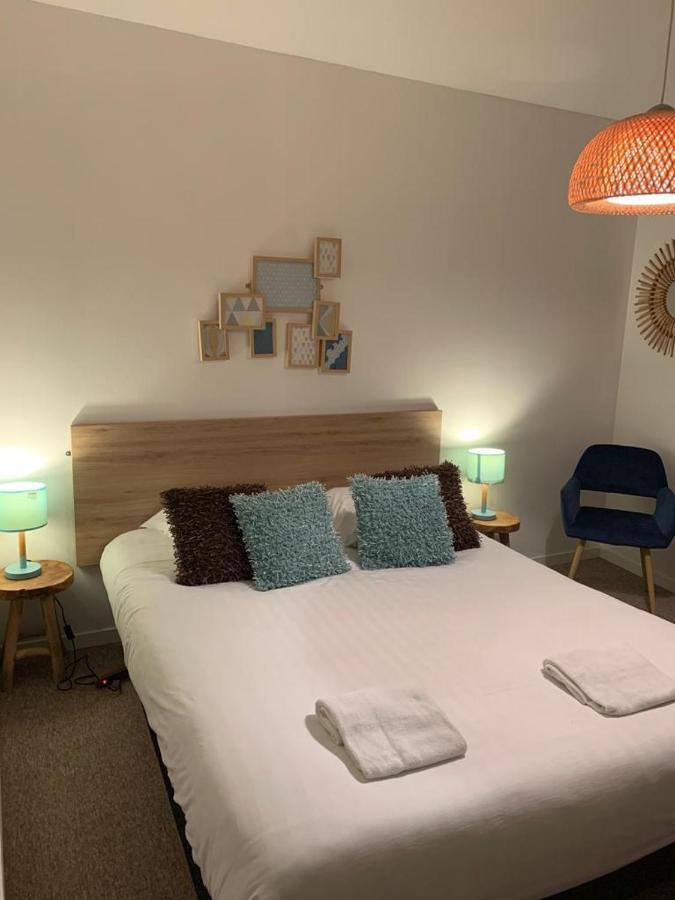 Hotel Le Smile Saint-Vincent-Sterlanges Zewnętrze zdjęcie